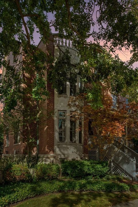 Tiny photo for 532 Wesley Avenue #WEST, Evanston, IL 60202 (MLS # 12492799)