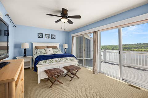 Tiny photo for 13 River Row, Ottawa, IL 61350 (MLS # 12564920)