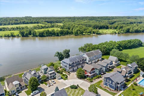 Tiny photo for 13 River Row, Ottawa, IL 61350 (MLS # 12564920)