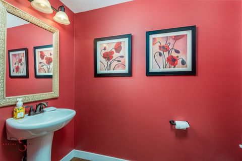 Tiny photo for 13 River Row, Ottawa, IL 61350 (MLS # 12564920)