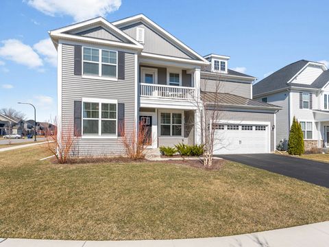 Tiny photo for 2552 Weatherbee Lane, Naperville, IL 60563 (MLS # 12588090)