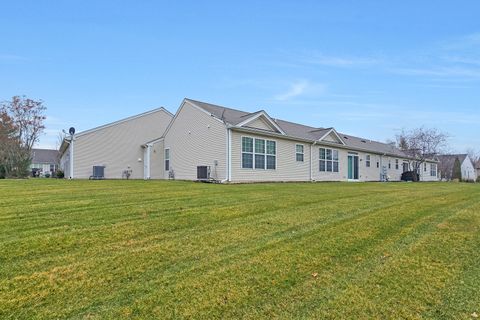 Tiny photo for 13322 Arboretum Lane, Huntley, IL 60142 (MLS # 12521838)