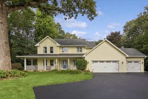 Photo of 11115 E Riviera Drive, Spring Grove, IL 60081 (MLS # 12732105)