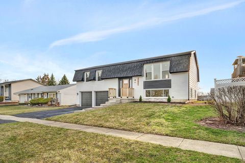 Tiny photo for 17831 Arlington Drive, Country Club Hills, IL 60478 (MLS # 12600548)