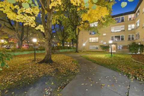 Tiny photo for 6144 N Damen Avenue #GG, Chicago, IL 60659 (MLS # 12514279)