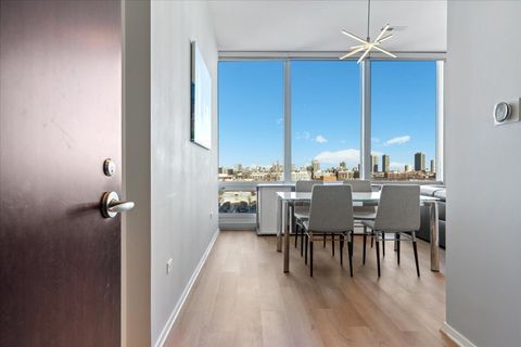 Tiny photo for 500 W SUPERIOR Street #802, Chicago, IL 60654 (MLS # 12558161)