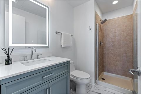 Tiny photo for 500 W SUPERIOR Street #802, Chicago, IL 60654 (MLS # 12558161)