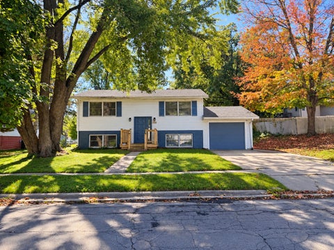 Photo of 1733 Revere Street, Freeport, IL 61032 (MLS # 12783461)