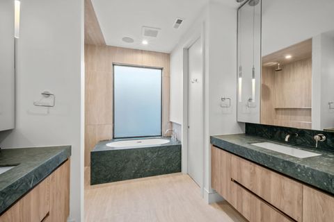 Tiny photo for 3754 N Claremont Avenue, Chicago, IL 60618 (MLS # 12534600)