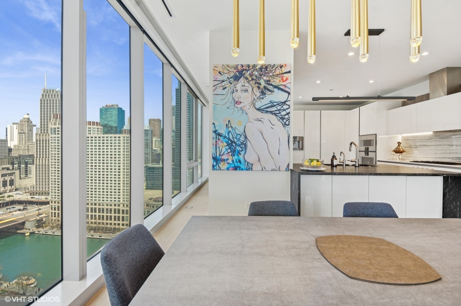 363 E Wacker Drive 1601