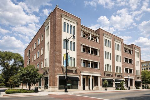 2401 N Janssen Avenue 204 Chicago IL 60614