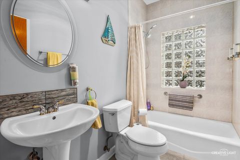 Tiny photo for 1024 Independence Boulevard, Yorkville, IL 60560 (MLS # 12558514)