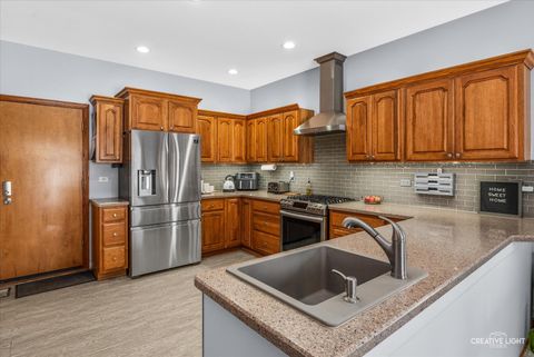 Tiny photo for 1024 Independence Boulevard, Yorkville, IL 60560 (MLS # 12558514)