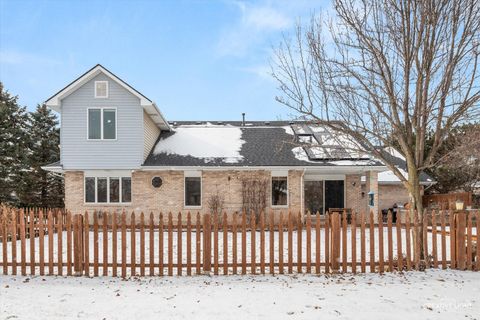 Tiny photo for 1024 Independence Boulevard, Yorkville, IL 60560 (MLS # 12558514)