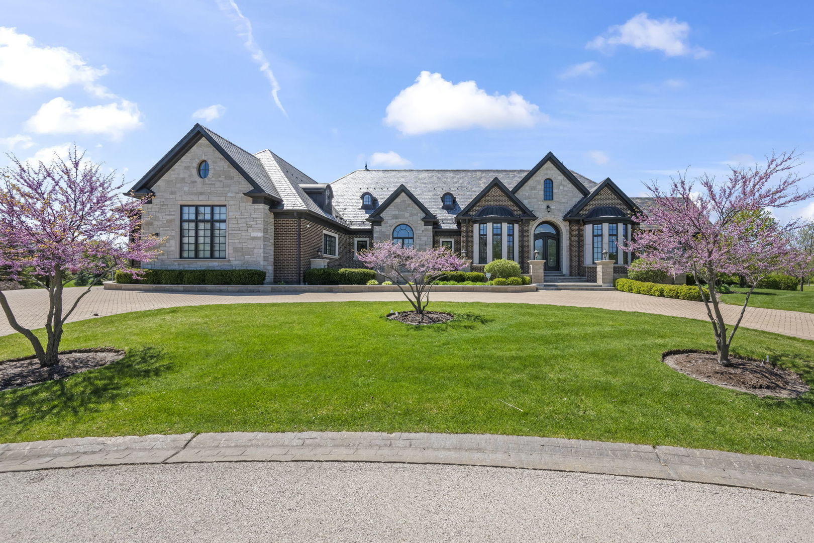 23 Enclave Court