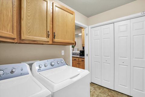 Tiny photo for 707 Chickory Drive, Champaign, IL 61822 (MLS # 12643092)