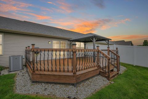 Tiny photo for 707 Chickory Drive, Champaign, IL 61822 (MLS # 12643092)