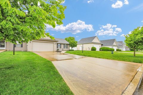 Tiny photo for 707 Chickory Drive, Champaign, IL 61822 (MLS # 12643092)