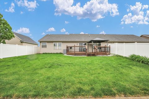 Tiny photo for 707 Chickory Drive, Champaign, IL 61822 (MLS # 12643092)