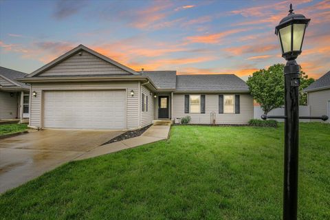 Tiny photo for 707 Chickory Drive, Champaign, IL 61822 (MLS # 12643092)