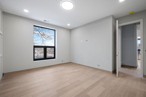 Tiny photo for 466 N Paulina Street #301, Chicago, IL 60622 (MLS # 12587701)