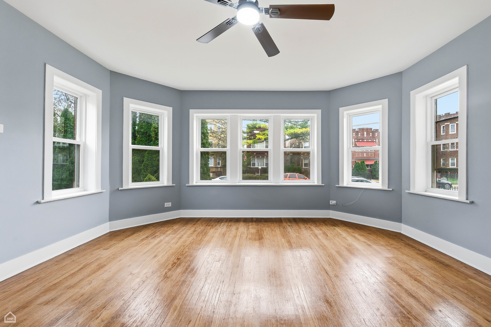 7824 S Euclid Avenue