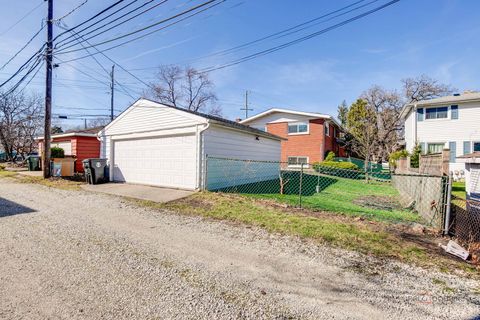 Tiny photo for 5251 Greenleaf Street, Skokie, IL 60077 (MLS # 12600894)