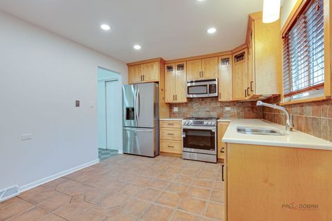 Tiny photo for 5251 Greenleaf Street, Skokie, IL 60077 (MLS # 12600894)