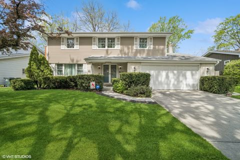 1704 Executive Lane Glenview IL 60026