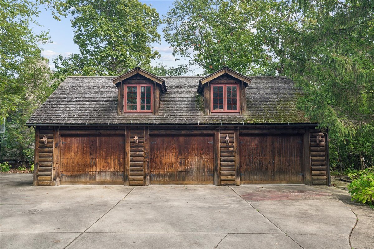 378 Oakland Drive