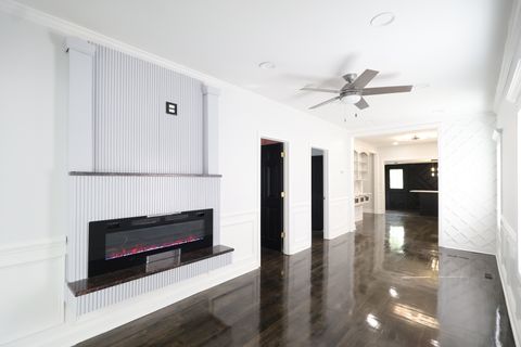 Tiny photo for 15239 Vincennes Road, Phoenix, IL 60426 (MLS # 12503803)