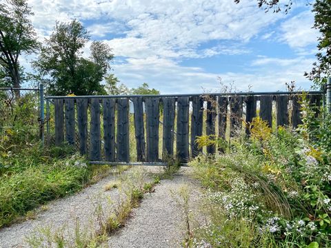 28884 N IL Route 83 Street Mundelein IL 60060