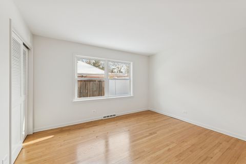 Tiny photo for 3018 Indianwood Road, Wilmette, IL 60091 (MLS # 12550423)