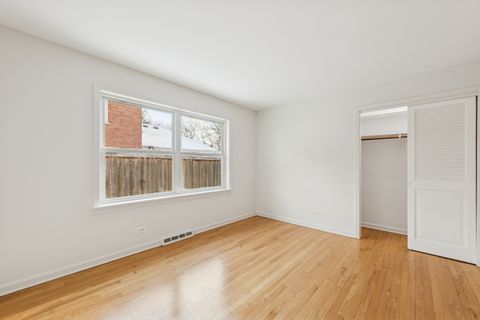 Tiny photo for 3018 Indianwood Road, Wilmette, IL 60091 (MLS # 12550423)