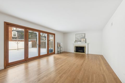 Tiny photo for 3018 Indianwood Road, Wilmette, IL 60091 (MLS # 12550423)