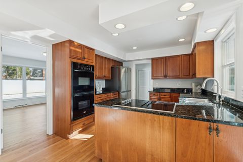 Tiny photo for 3018 Indianwood Road, Wilmette, IL 60091 (MLS # 12550423)