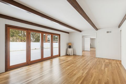 Tiny photo for 3018 Indianwood Road, Wilmette, IL 60091 (MLS # 12550423)