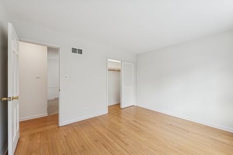 Tiny photo for 3018 Indianwood Road, Wilmette, IL 60091 (MLS # 12550423)