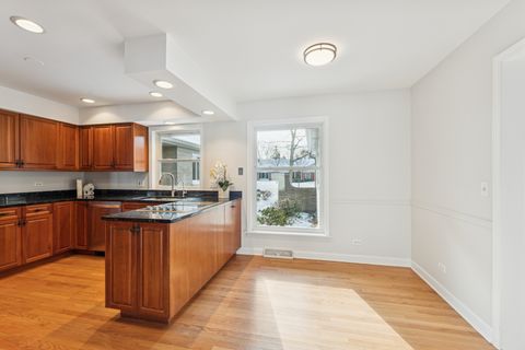 Tiny photo for 3018 Indianwood Road, Wilmette, IL 60091 (MLS # 12550423)