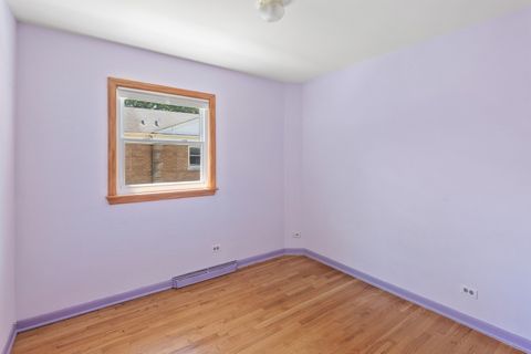 Tiny photo for 324 Asbury Avenue, Evanston, IL 60202 (MLS # 12687290)