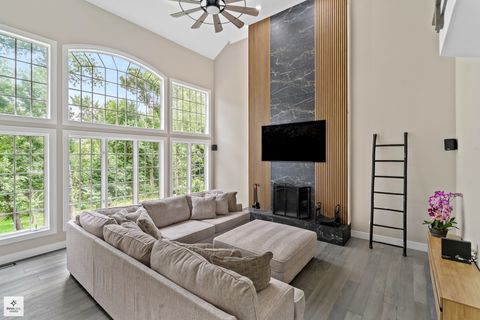 Tiny photo for 791 Reserve Court, South Elgin, IL 60177 (MLS # 12477602)