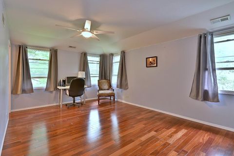 Tiny photo for 446 S Stratford Avenue, Elmhurst, IL 60126 (MLS # 12404377)