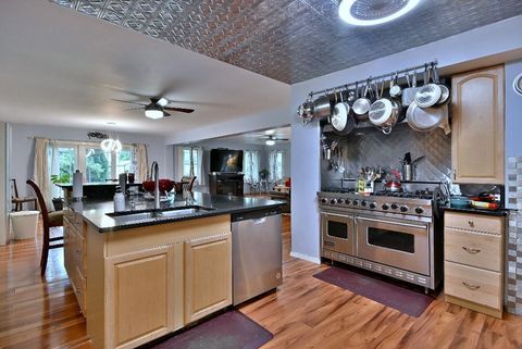 Tiny photo for 446 S Stratford Avenue, Elmhurst, IL 60126 (MLS # 12404377)