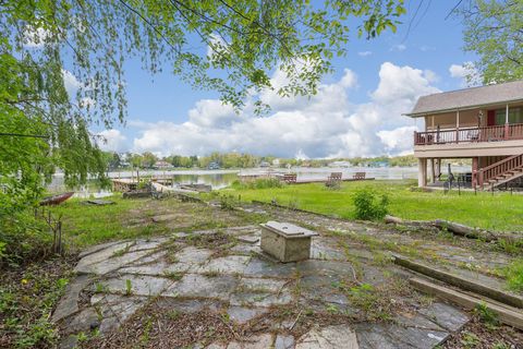 Tiny photo for 26211 W Spring Grove Road, Antioch, IL 60002 (MLS # 12359716)