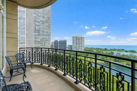 Tiny photo for 2550 N Lakeview Avenue #N1604, Chicago, IL 60614 (MLS # 12602410)