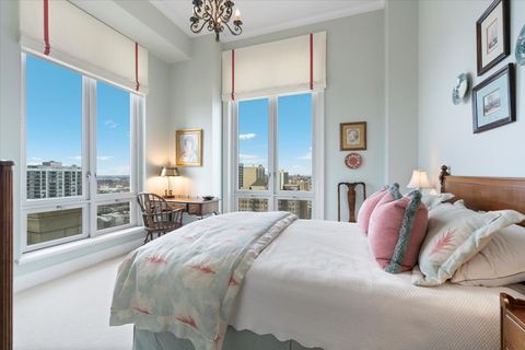 Tiny photo for 2550 N Lakeview Avenue #N1604, Chicago, IL 60614 (MLS # 12602410)