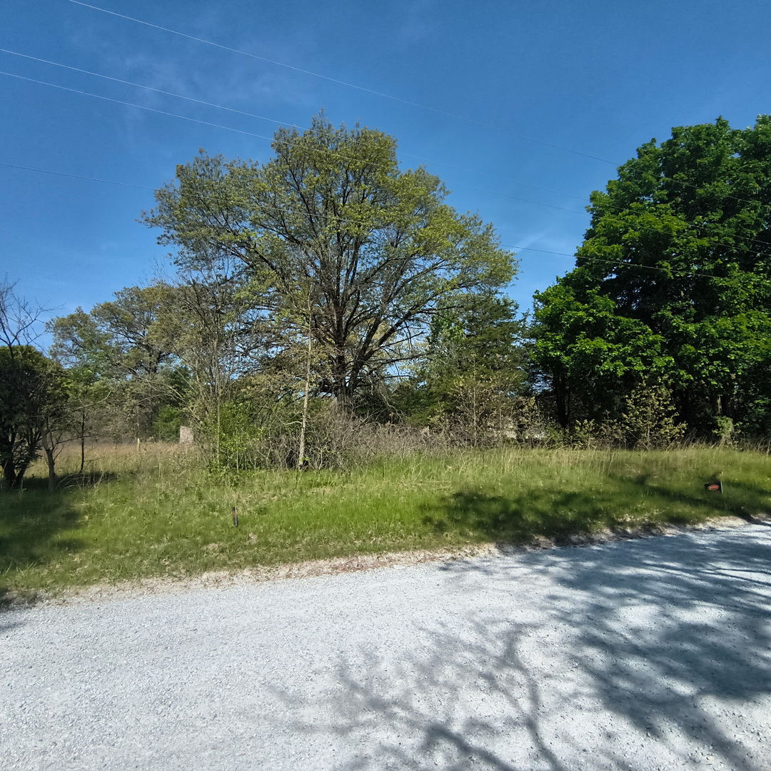 2240 S 15000 Road E