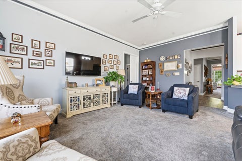 Tiny photo for 3871 Crooked Creek Drive, Elgin, IL 60124 (MLS # 12687132)