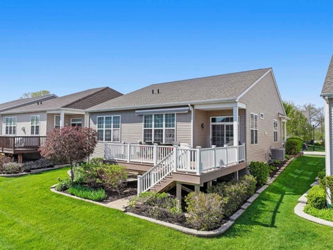 Tiny photo for 3871 Crooked Creek Drive, Elgin, IL 60124 (MLS # 12687132)