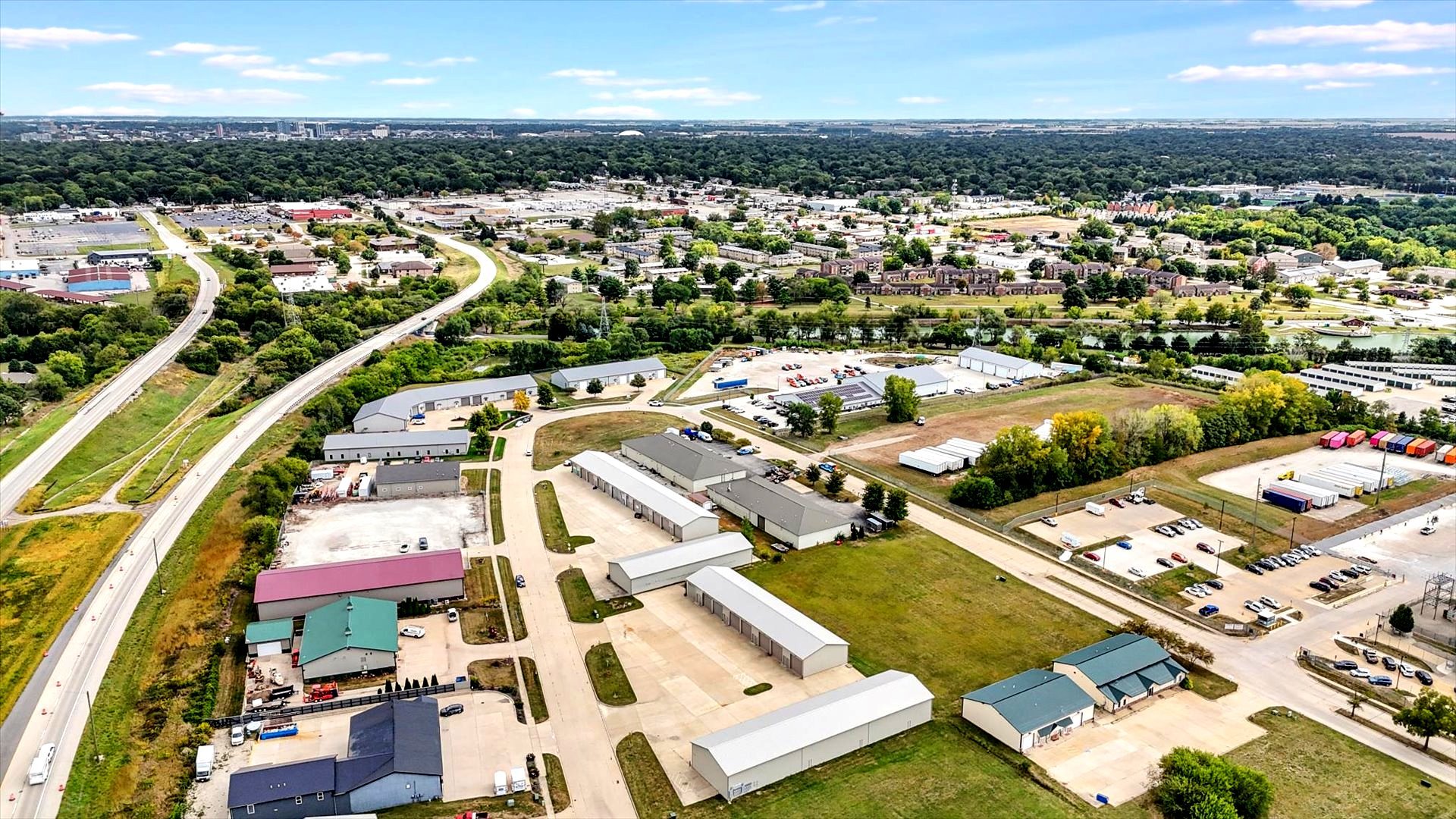 2713, 2715, 2801, 2803 Hundman Drive
